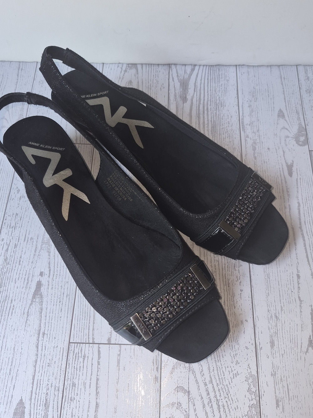 Anne Klein Black Slingback Wedge Sandals - 7.5